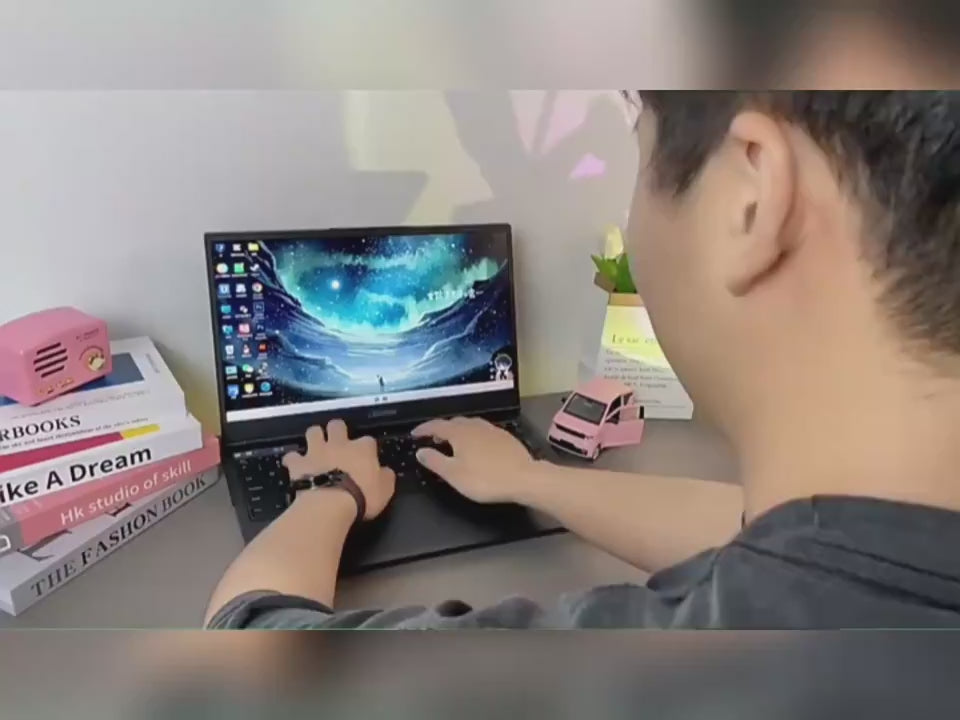 CoolFlow™ Portable Neck Fan